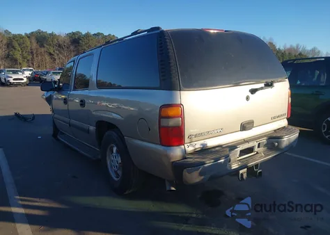 2003 Chevrolet Suburban 1500 Ls z USA, uszkodzony, nr VIN 3GNEC16Z03G161450